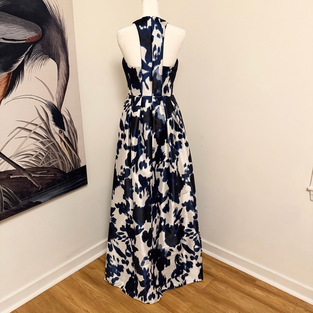 Adrianna Papell Navy and White Floral Gown size 2 pockets - Picture 9 of 15